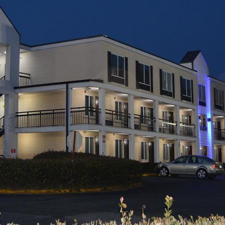 Days Inn By Wyndham Marietta-Atlanta-Delk Road Bagian luar foto