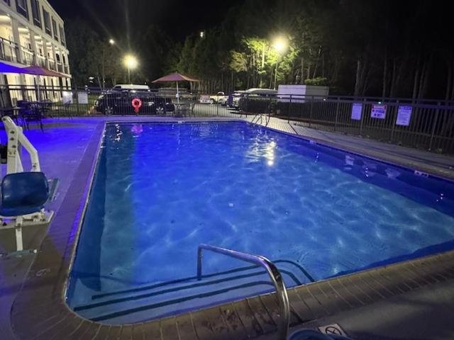 Days Inn By Wyndham Marietta-Atlanta-Delk Road Bagian luar foto
